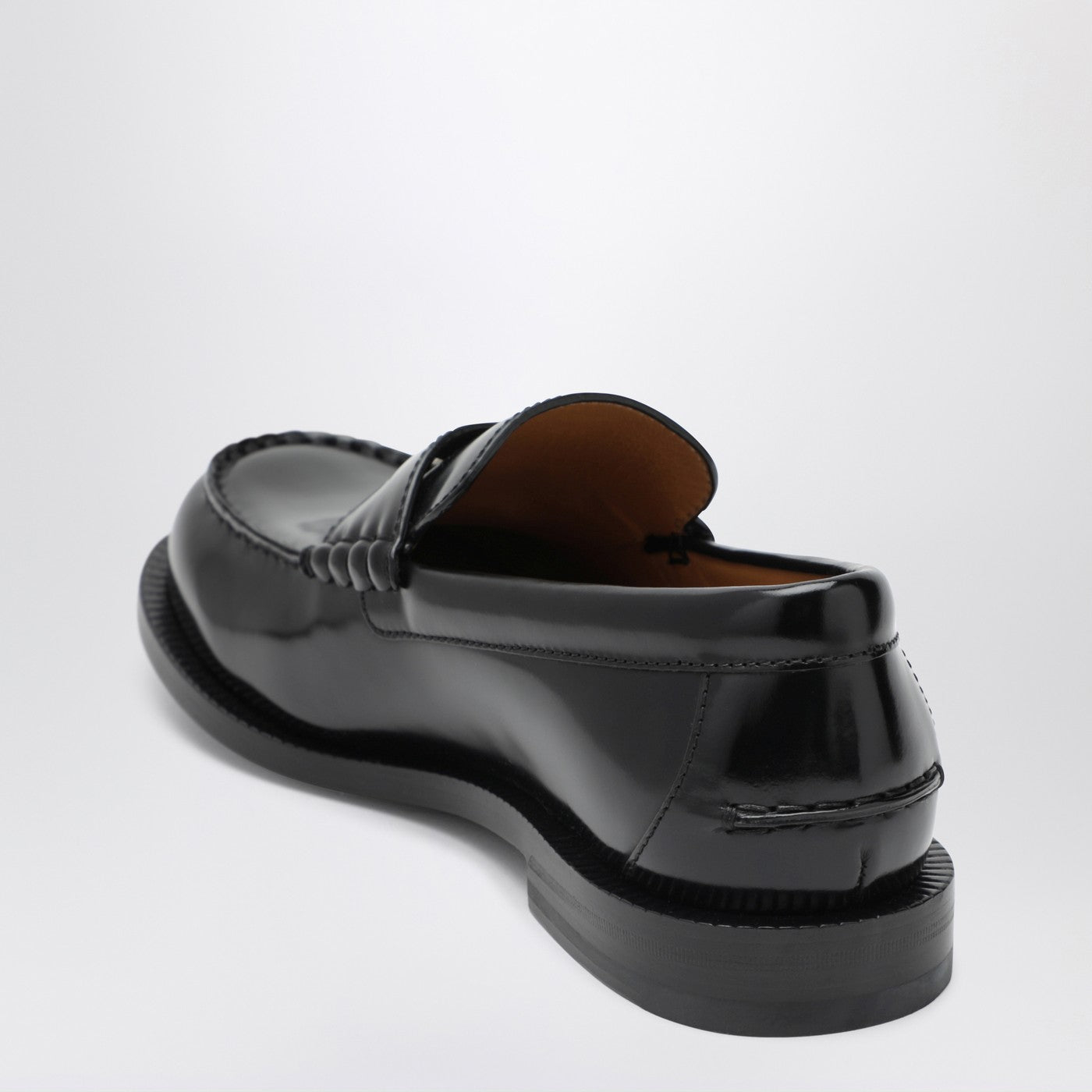 [Gucci] Loafer FW25 831274AAD7W