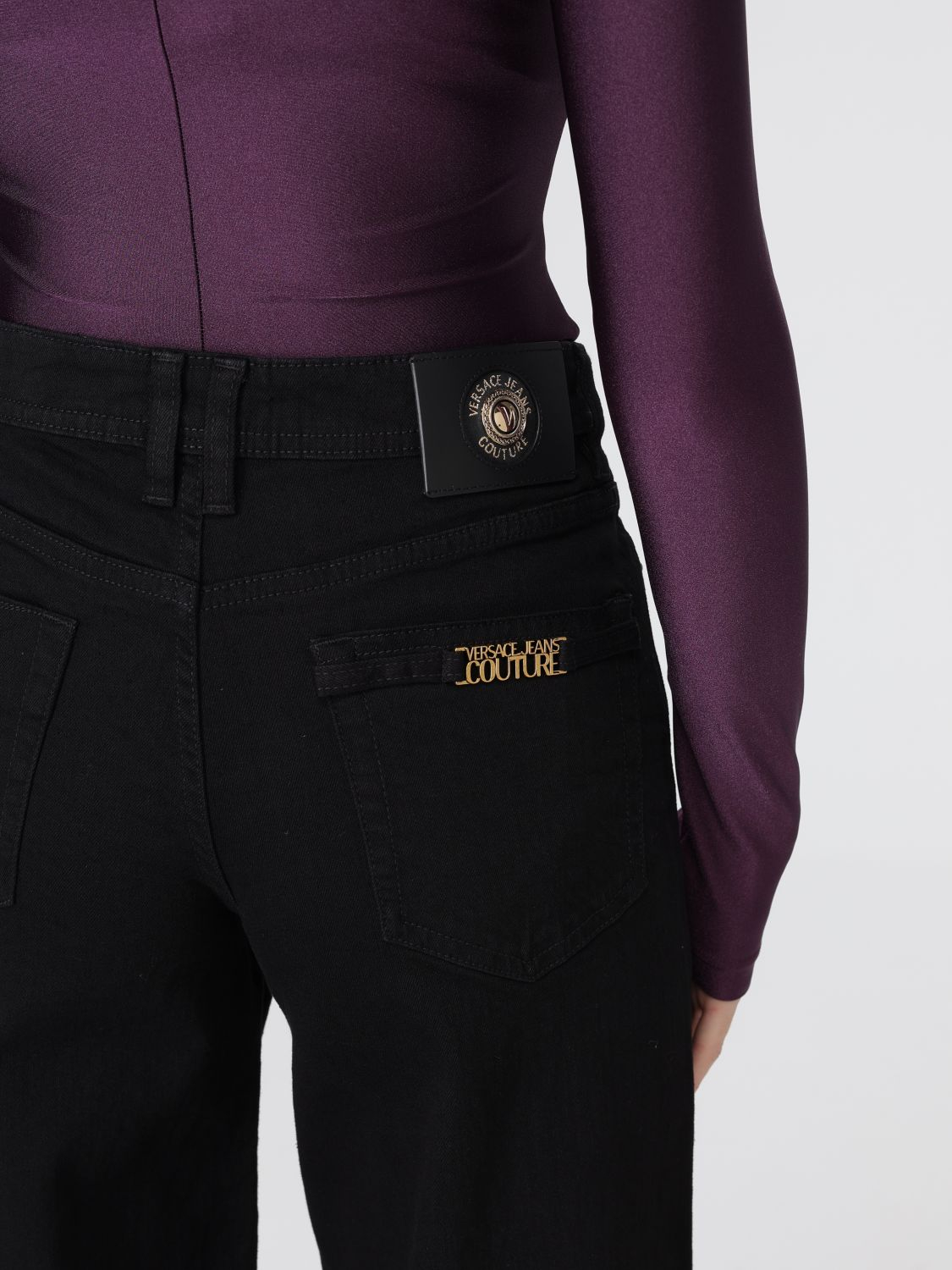 [VERSACE JEANS COUTURE] Jeans FW25 79HAB561CDW00 909