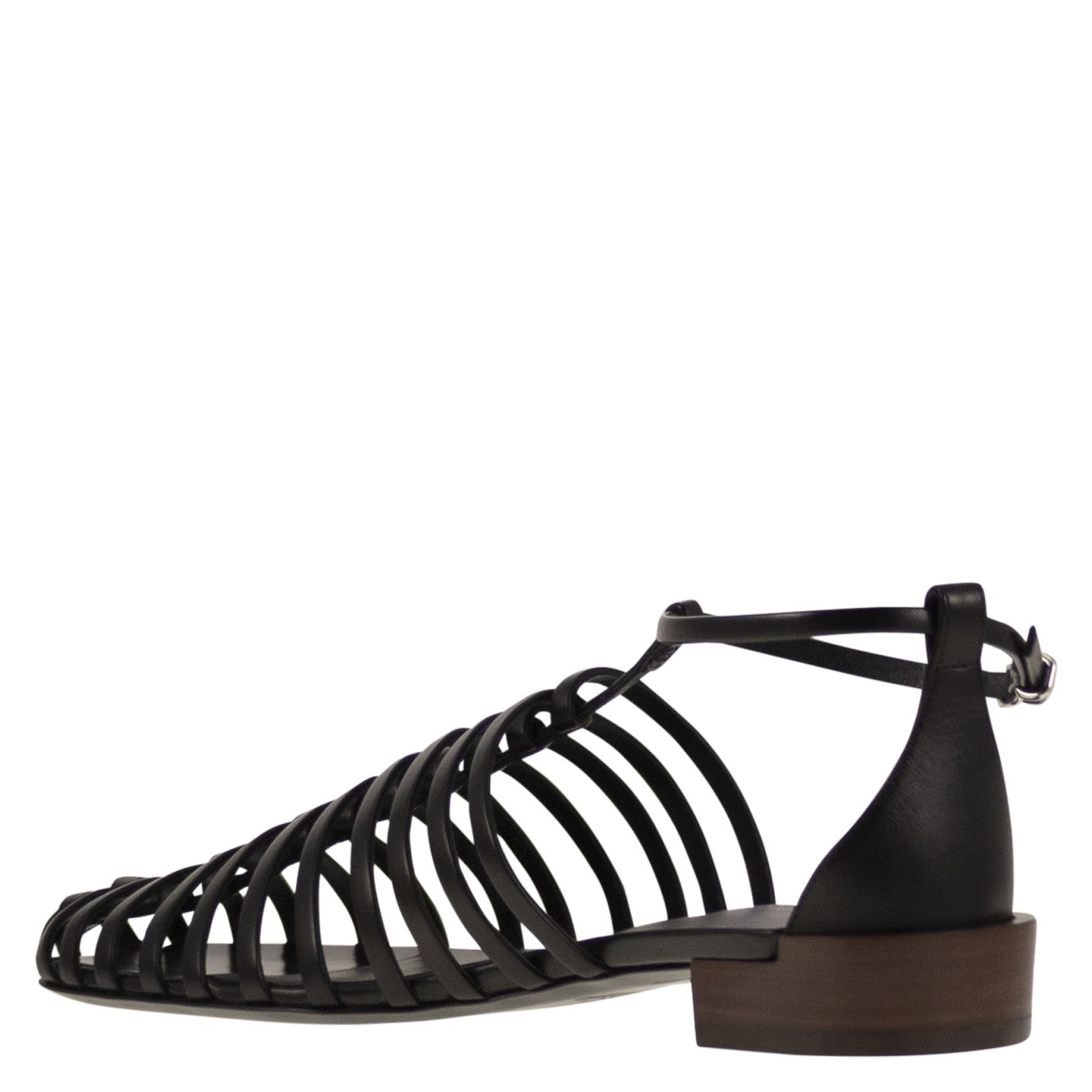 [Tod's] Sandals SS25 XXW01L0JA80BSSB999