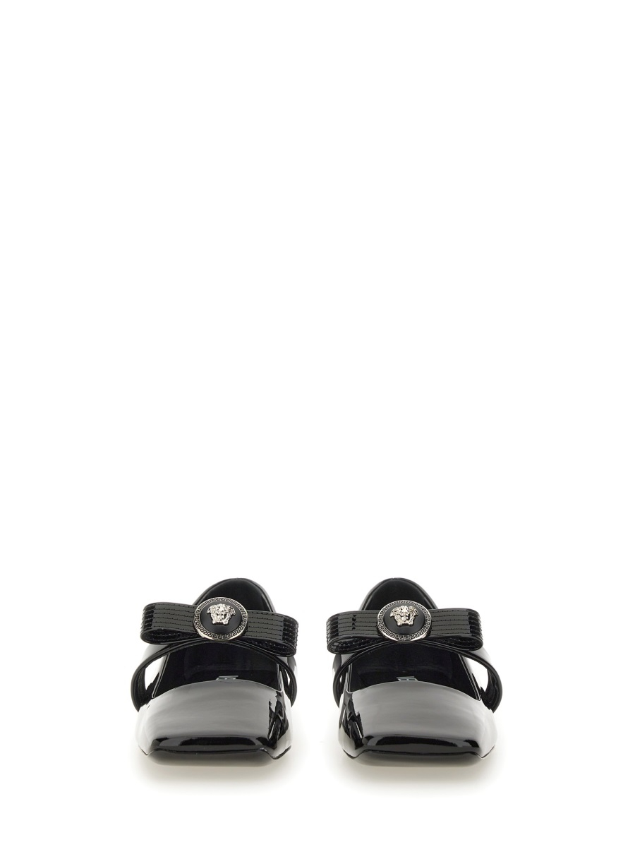[Versace] Flat shoes SS25 1016073_D2VE1B00P