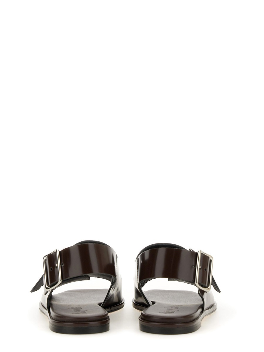 [Aeyde] Sandals SS25 BRNS08FL65_MOKA