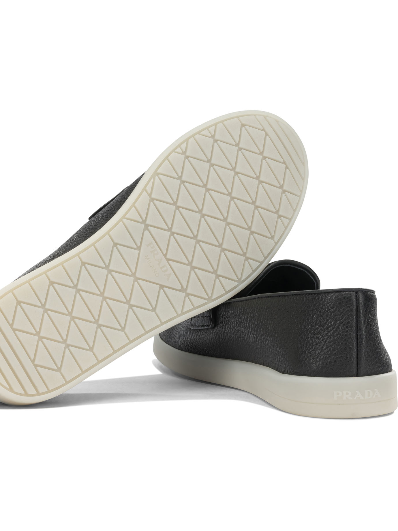 [Prada] Loafer FW26 2DG124013F0632 F G001