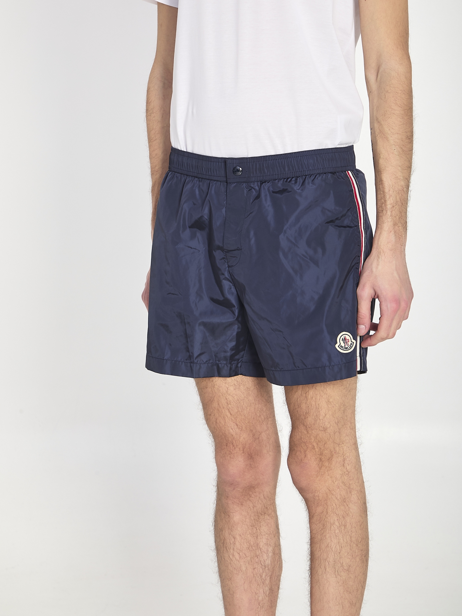 [Moncler] Swim Pants SS26 L10912C00014_53326_743
