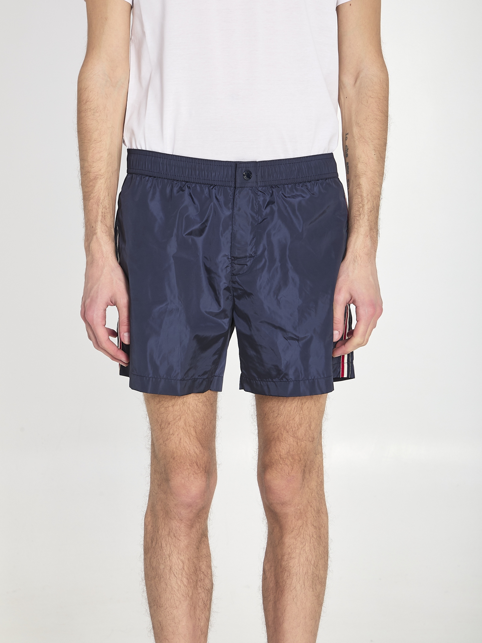 [Moncler] Swim Pants SS26 L10912C00014_53326_743