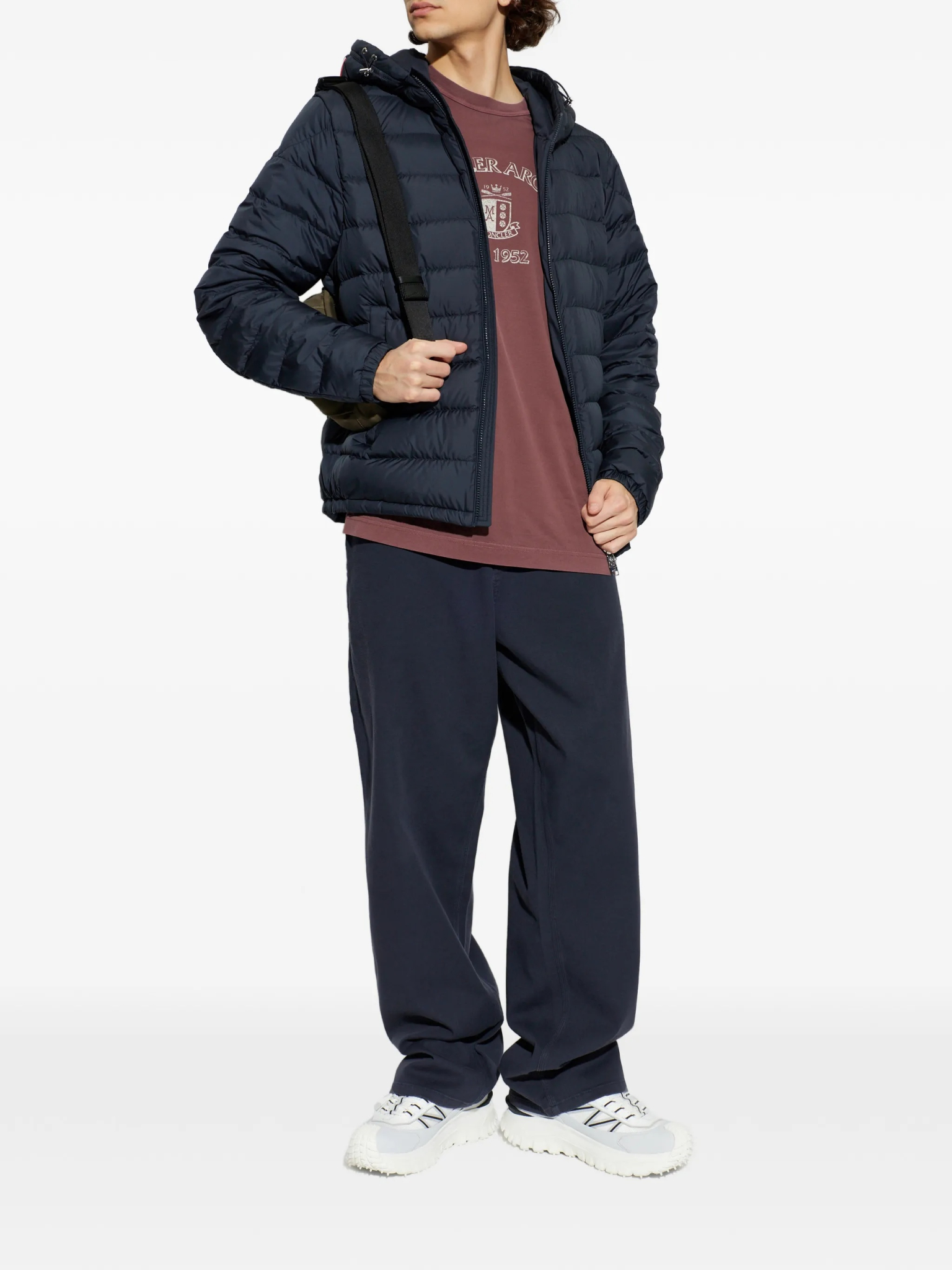 [Moncler] Training Pants SS26 2A00015 5999Z