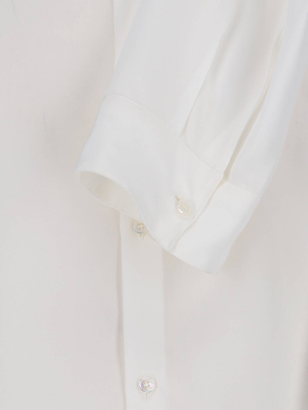 [Gucci] Shirts Long Sleeve SS26 860864 ZAUPT9000
