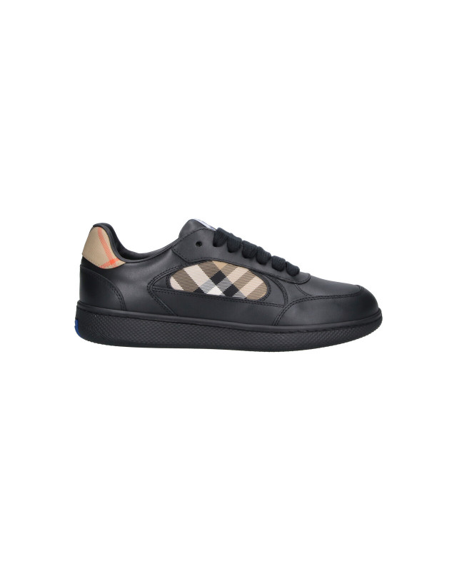 [Burberry] Sneakers FW26 8108650A1189