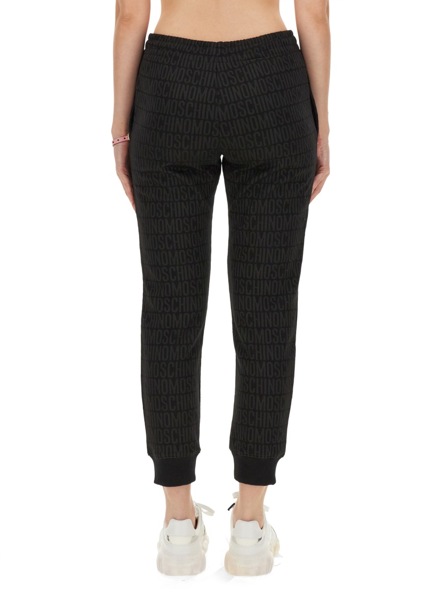 [Moschino] Trousers FW24 03047729_1555