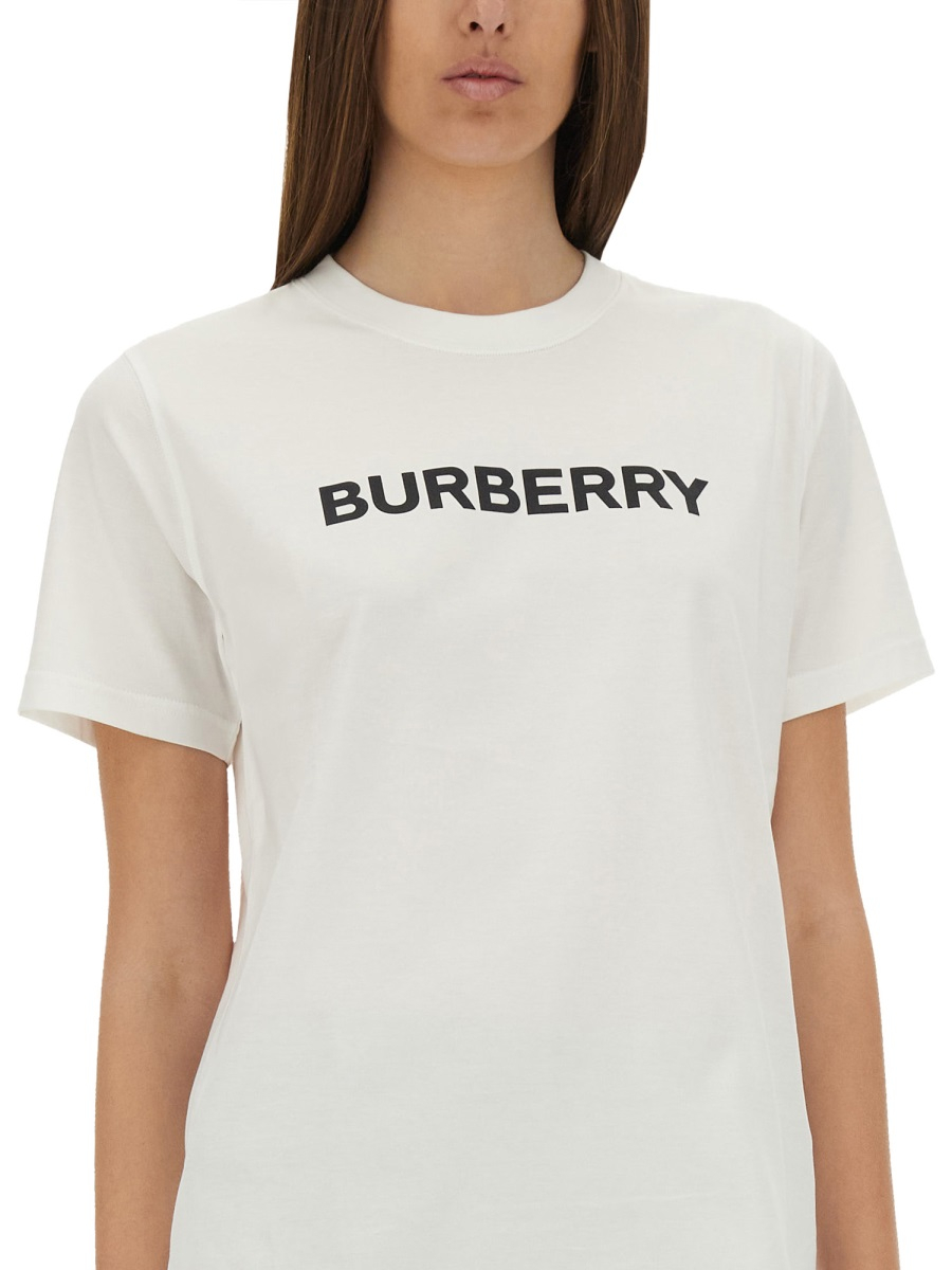 [Burberry] T-shirts Short Sleeve SS25 8080325_A1464