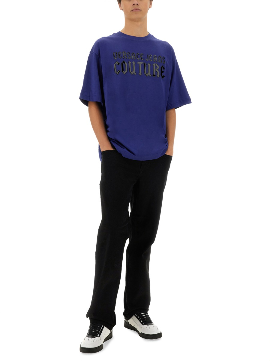 [VERSACE JEANS COUTURE] T-shirts Short Sleeve FW24 77GAHL02_CJ01L238