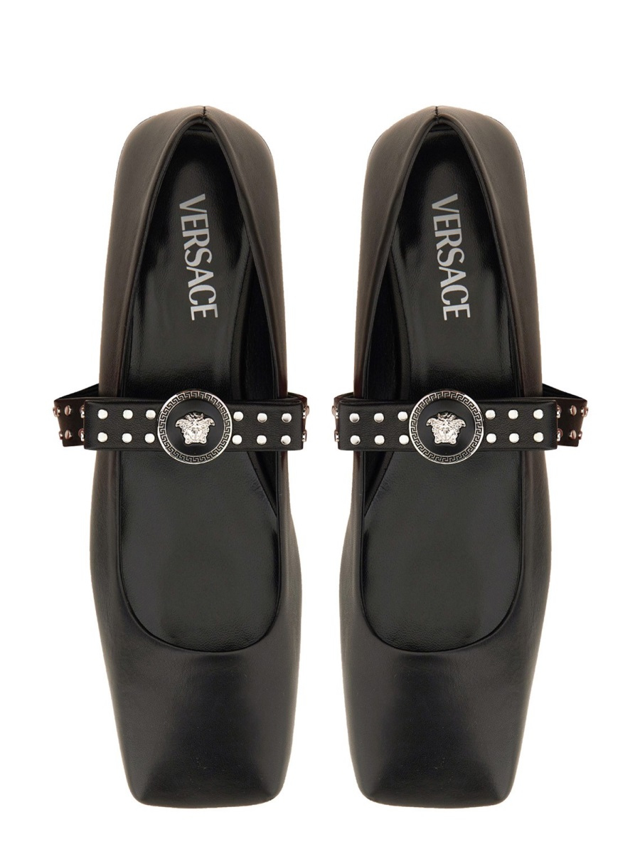 [Versace] Flat shoes FW24 1016073_1A010061B00P