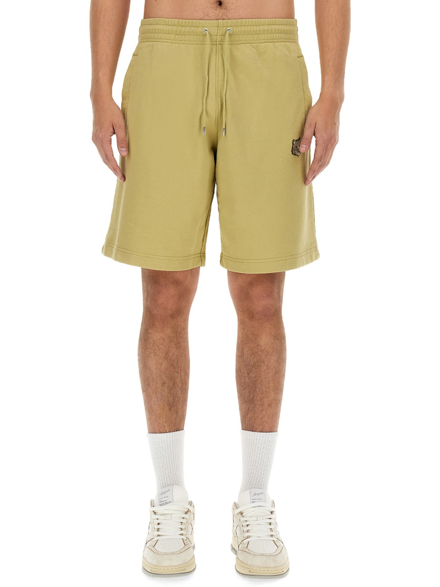 [MAISON KITSUNE] Shorts SS24 MM01121KM0001_P357