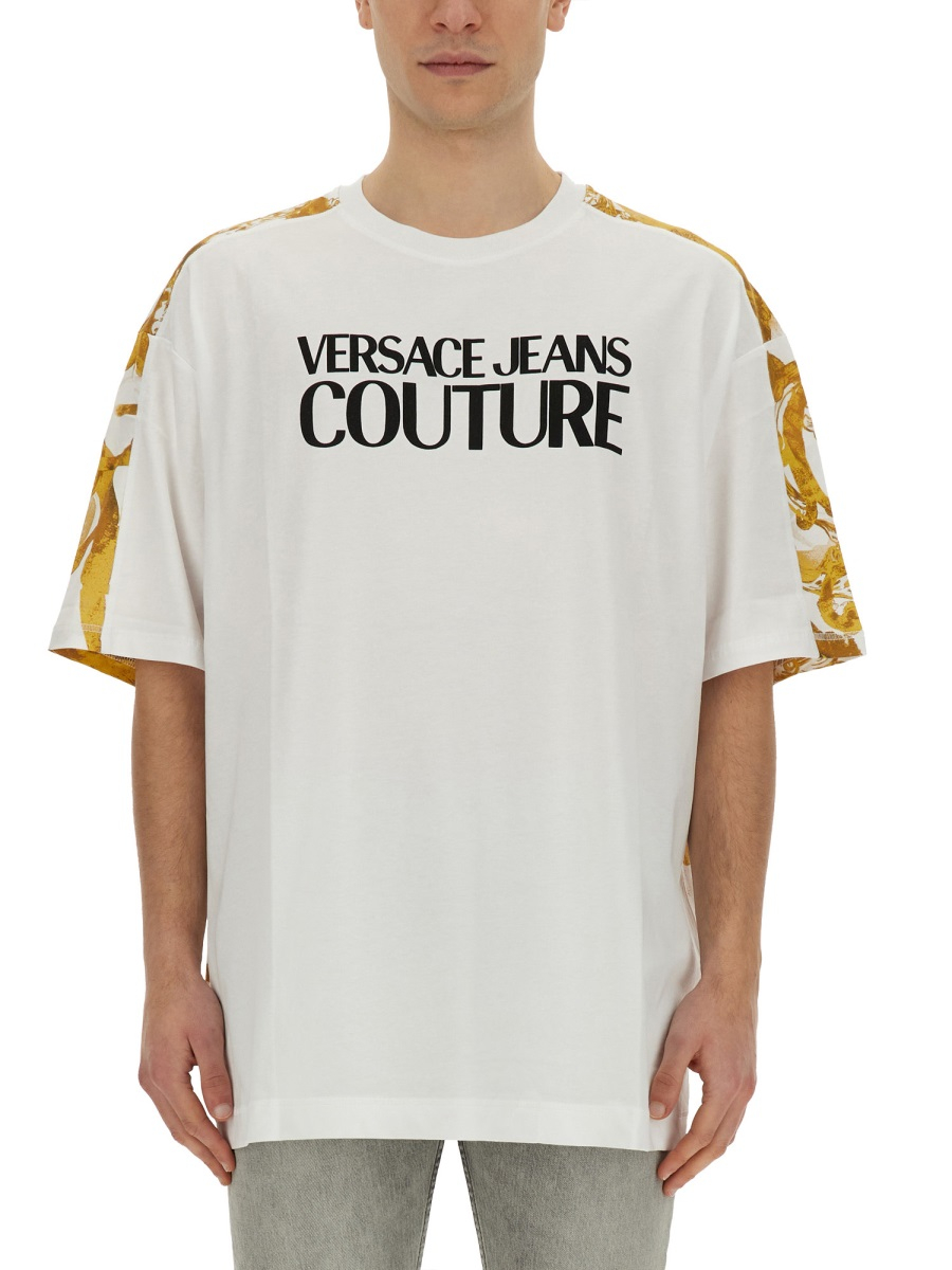 [VERSACE JEANS COUTURE] T-shirts Short Sleeve SS24 76GAH613_JS287G03