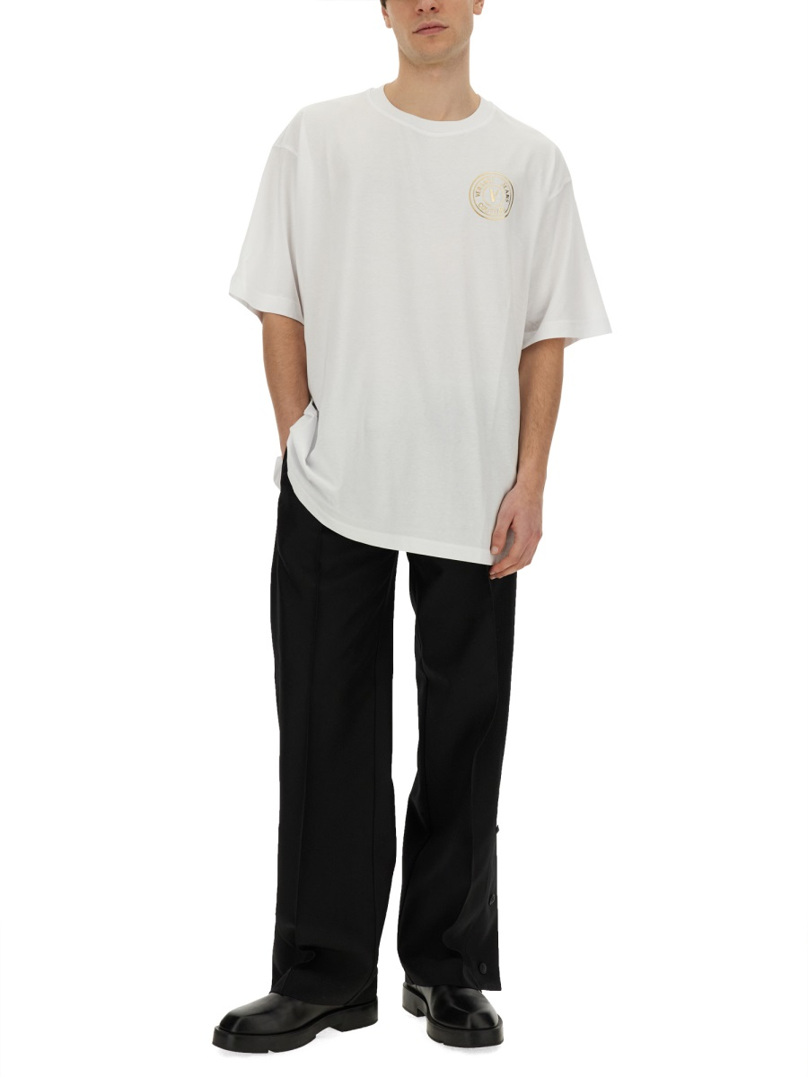 [VERSACE JEANS COUTURE] T-shirts Short Sleeve SS24 76GAHT03_CJ00TG03