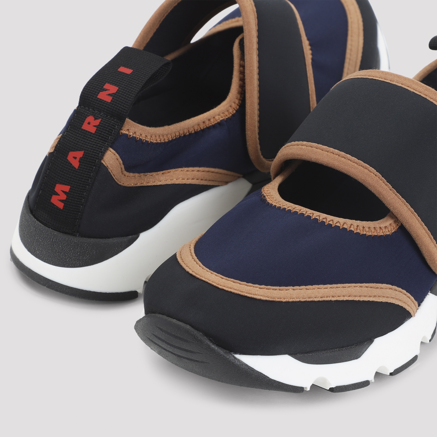 [Marni] Sneakers SS26 SNZW020602.P7613