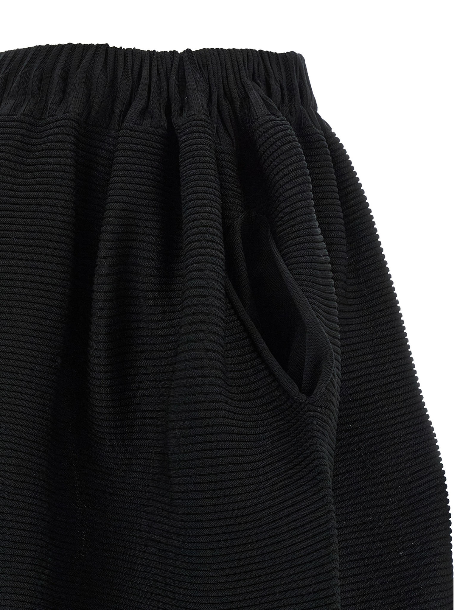 [Issey Miyake] Long skirt FW25 IM58KG31115