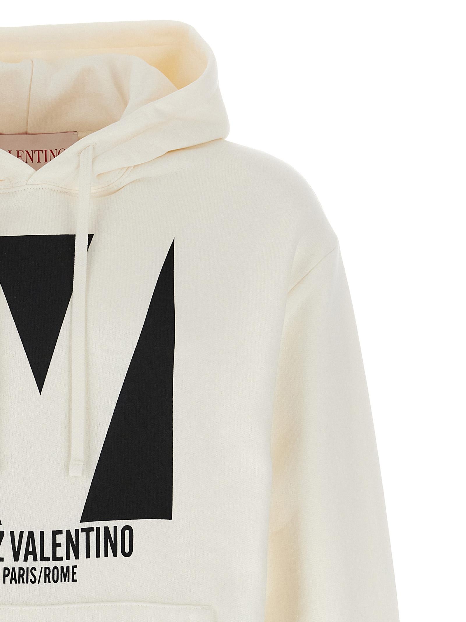 [Valentino Garavani] Hoodie SS25 V3MF28NAQAA03