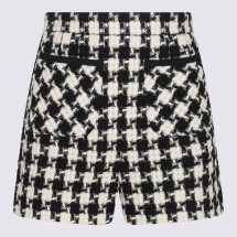 [Valentino] Shorts SS25 6B3RF2W090K0AN