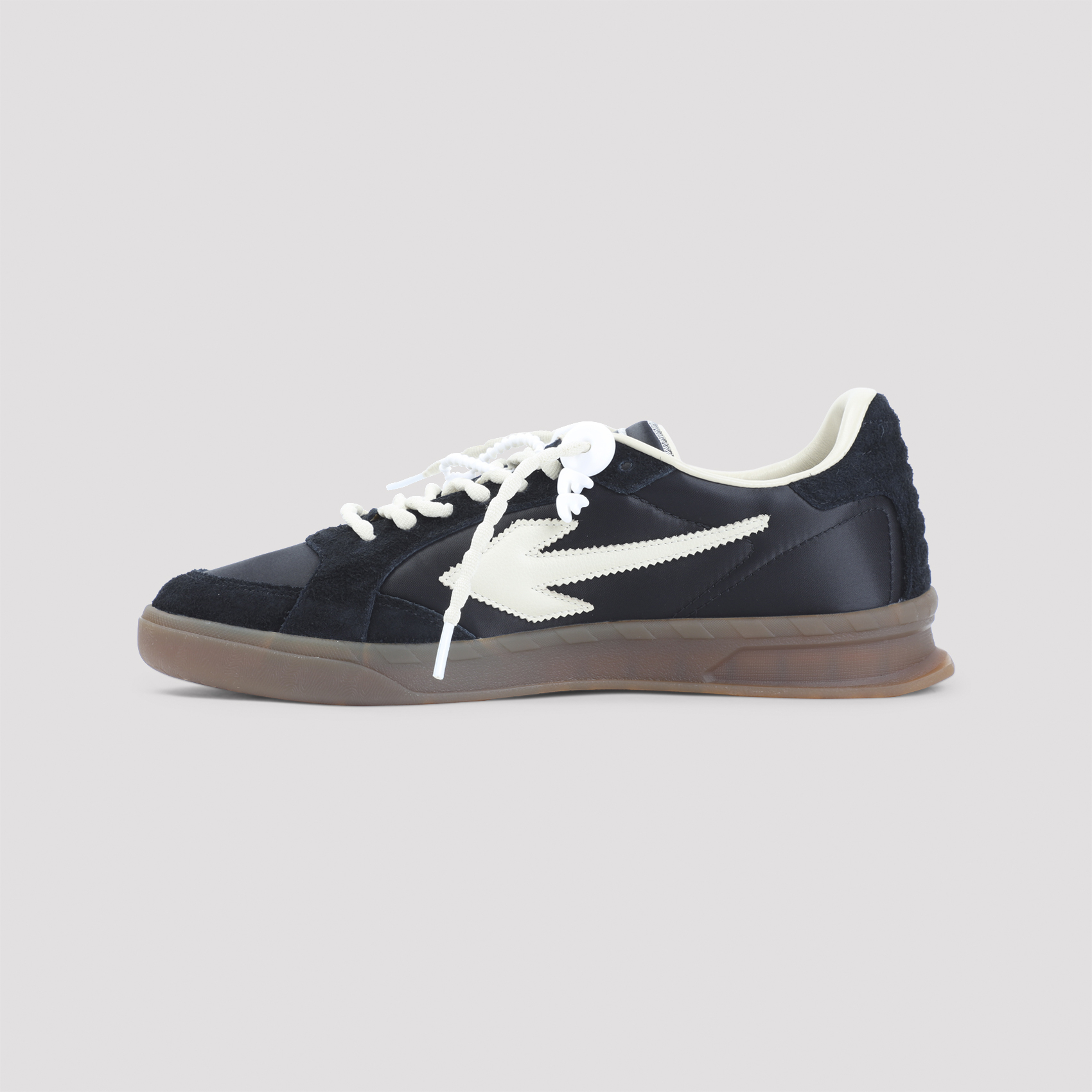 [Off-White] Sneakers FW26 M2ALS6F002
