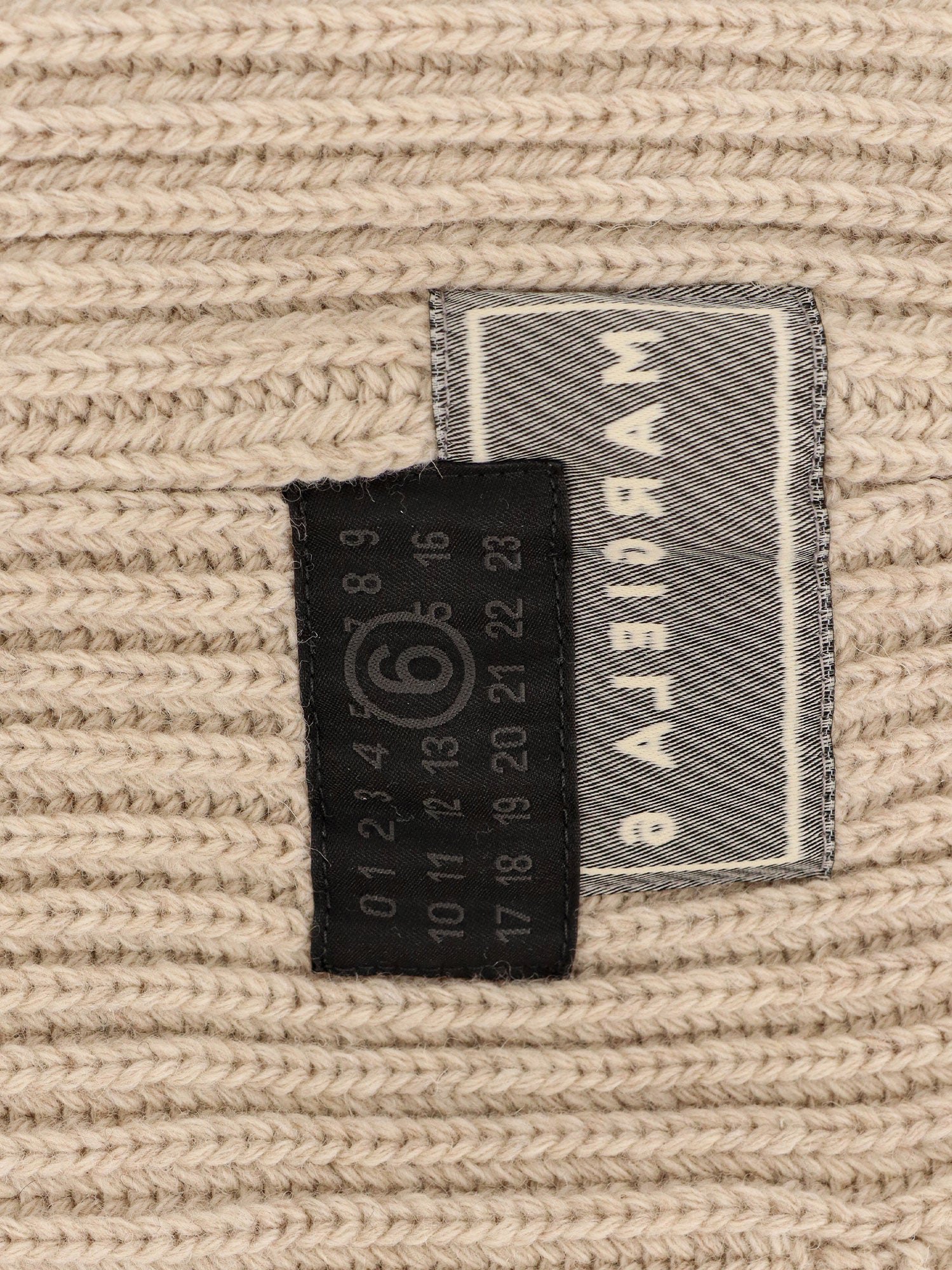 [MM6 Maison Margiela] Beanie FW25 S52TB0008M13138806M