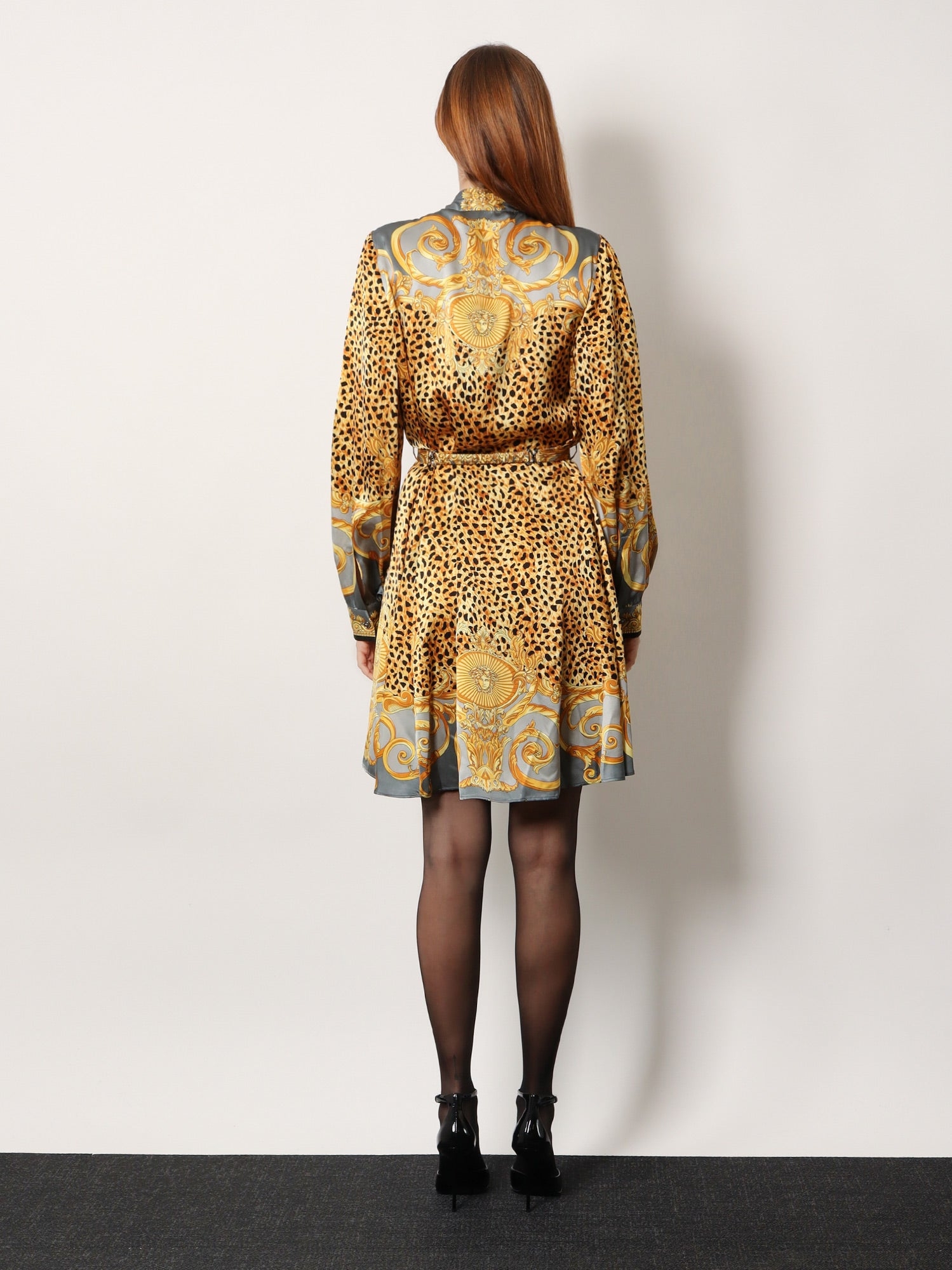 [Versace] Long sleeve dress FW25 10217711A162625E700