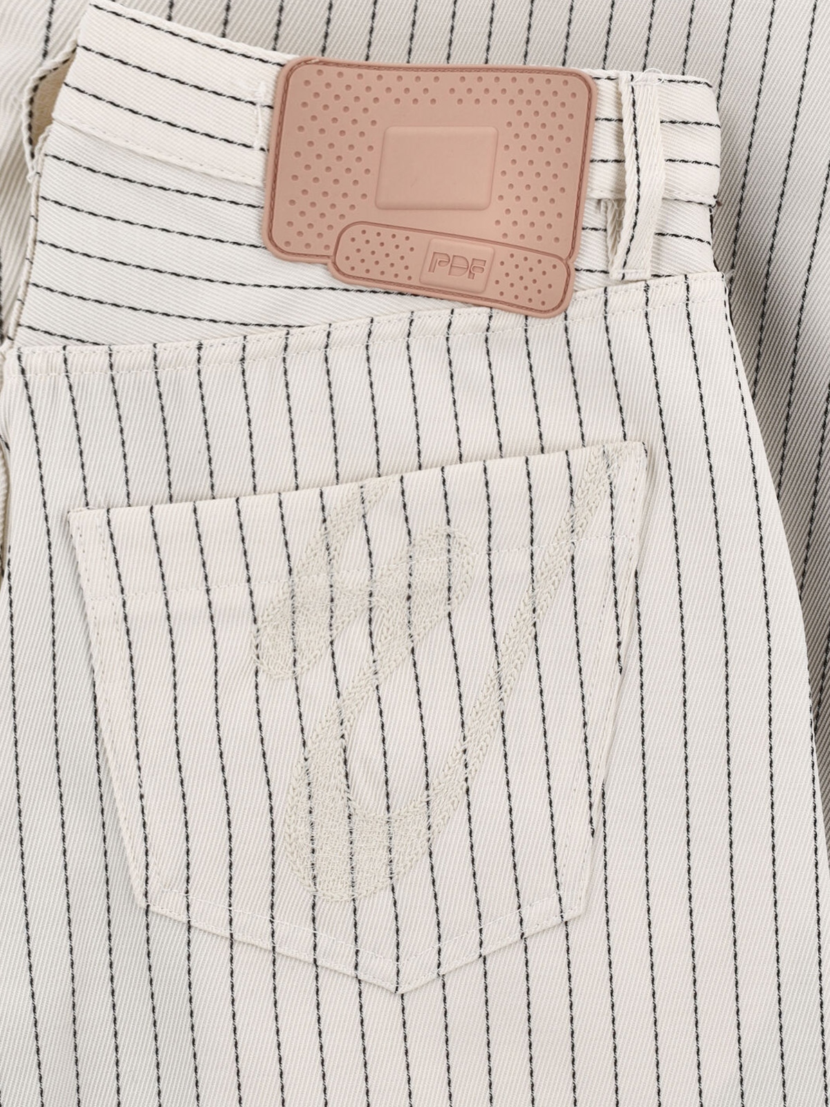 [PDF] Trousers FW25 DFM03021TF129NOWA9NOWA