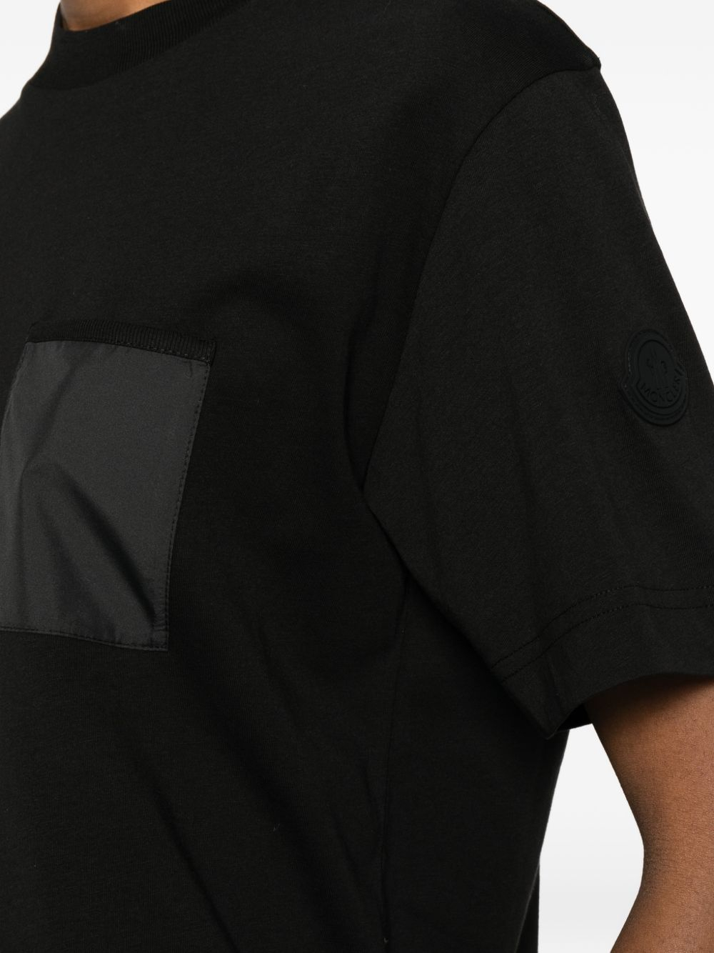 [Moncler] T-shirts Short Sleeve SS26 8C0000889AZ0999