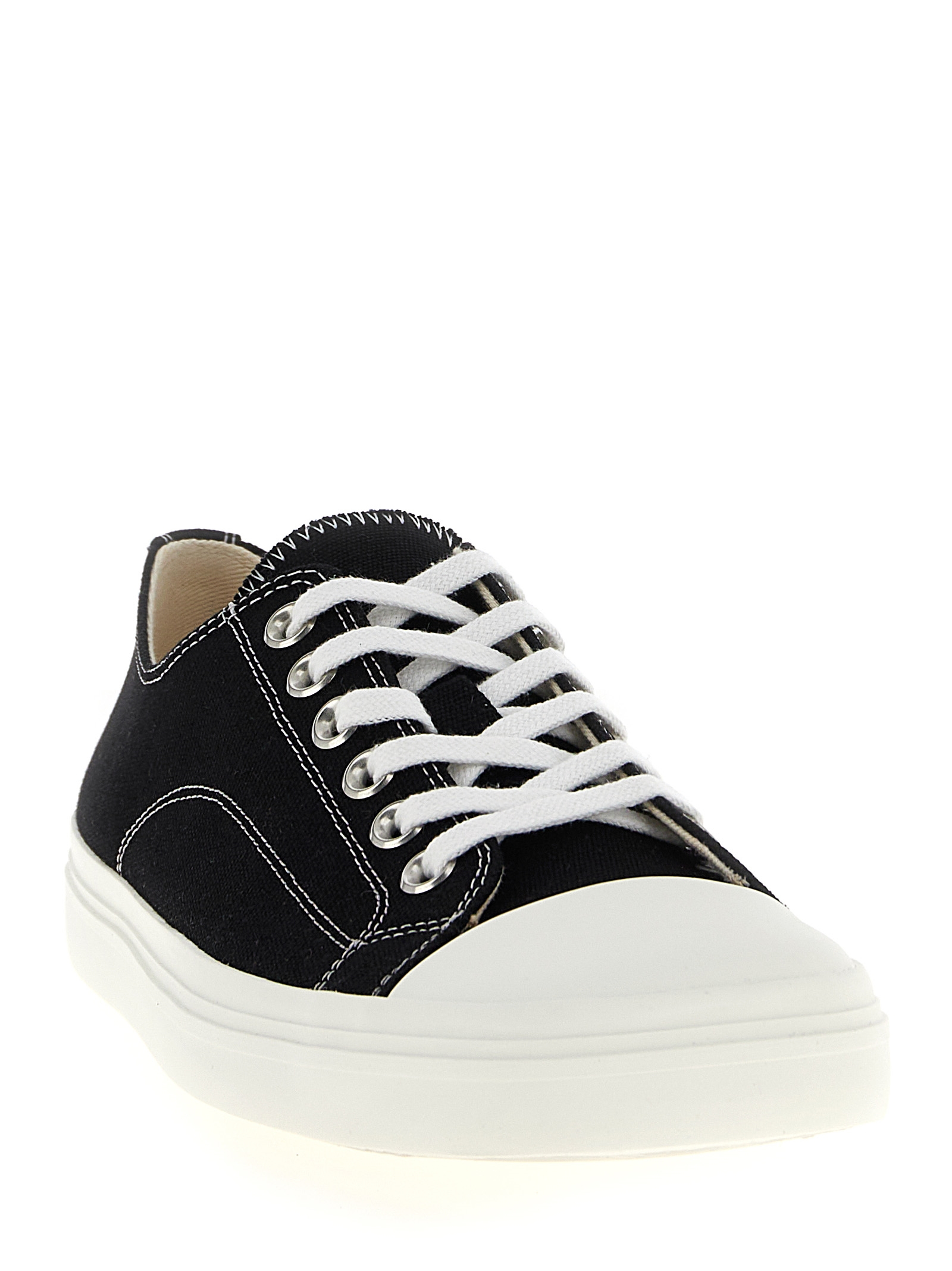 [Moschino] Sneakers FW25 MB15053G0NGR000A