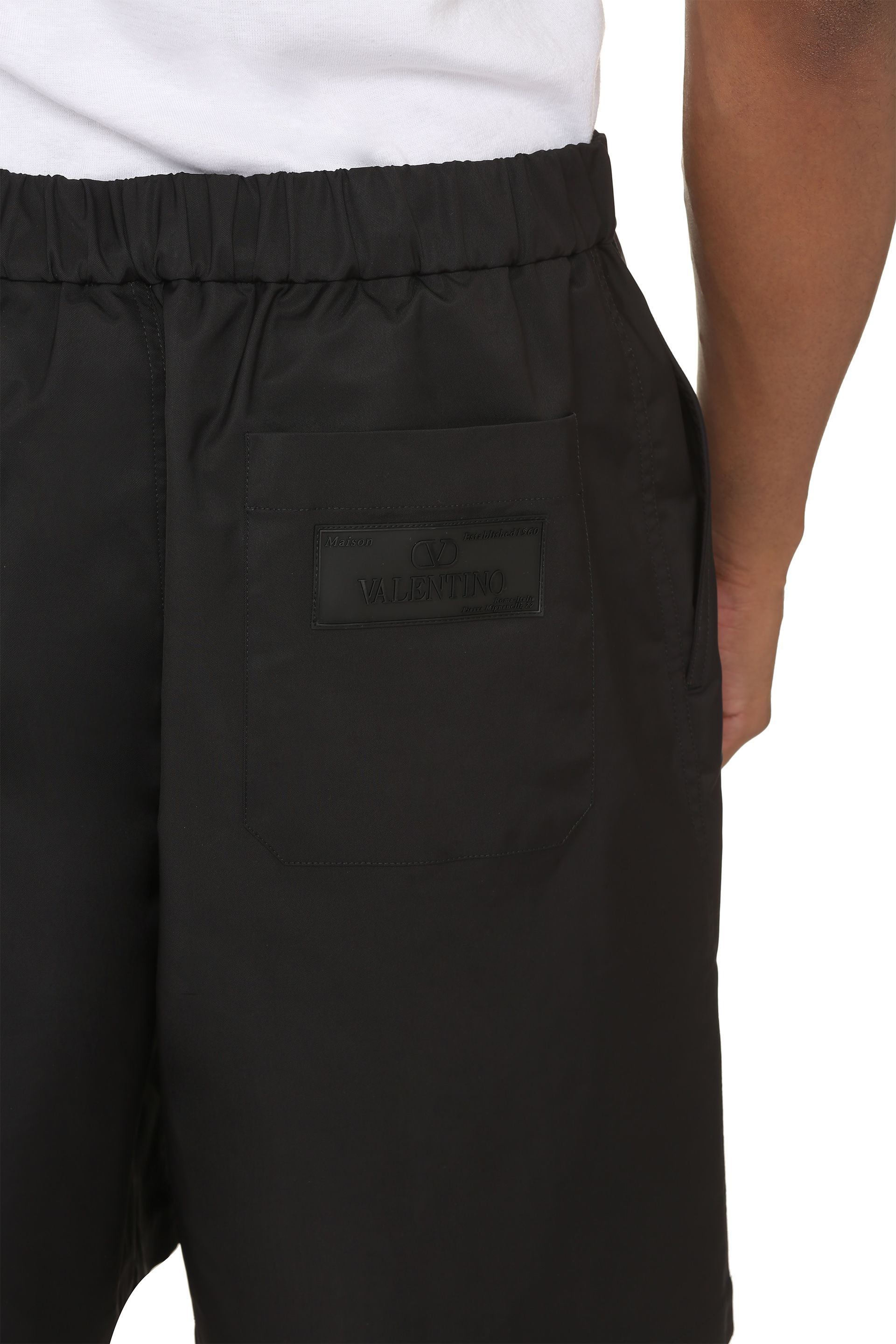 [Valentino Garavani] Shorts FW23 3V3RDA96CKV_0NO