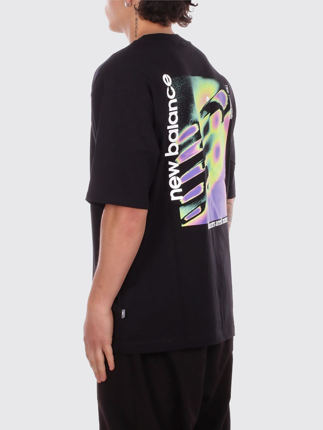 [new Balance] T-shirts Short Sleeve SS26 MT61V4ZGBK