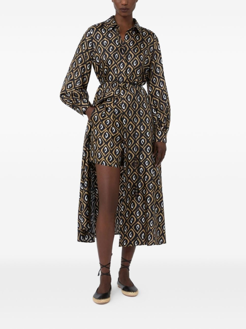 [MaxMara] Shorts SS26 2611141022600068001