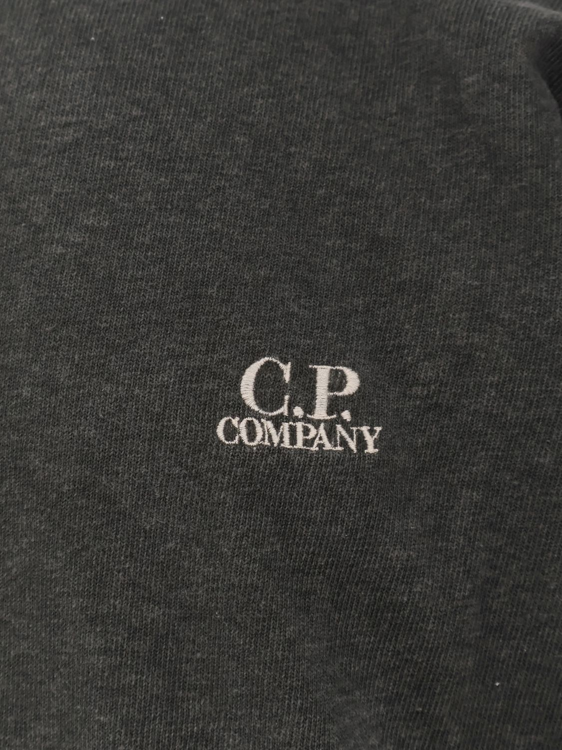 [C.P. Company] Sweatshirt SS26 20CMSS198A110644P 921