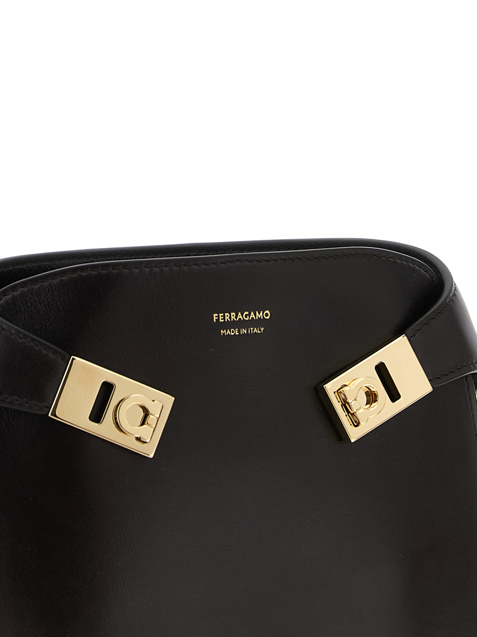 [Ferragamo] Cross body bag FW25 787897TESTADIMORO