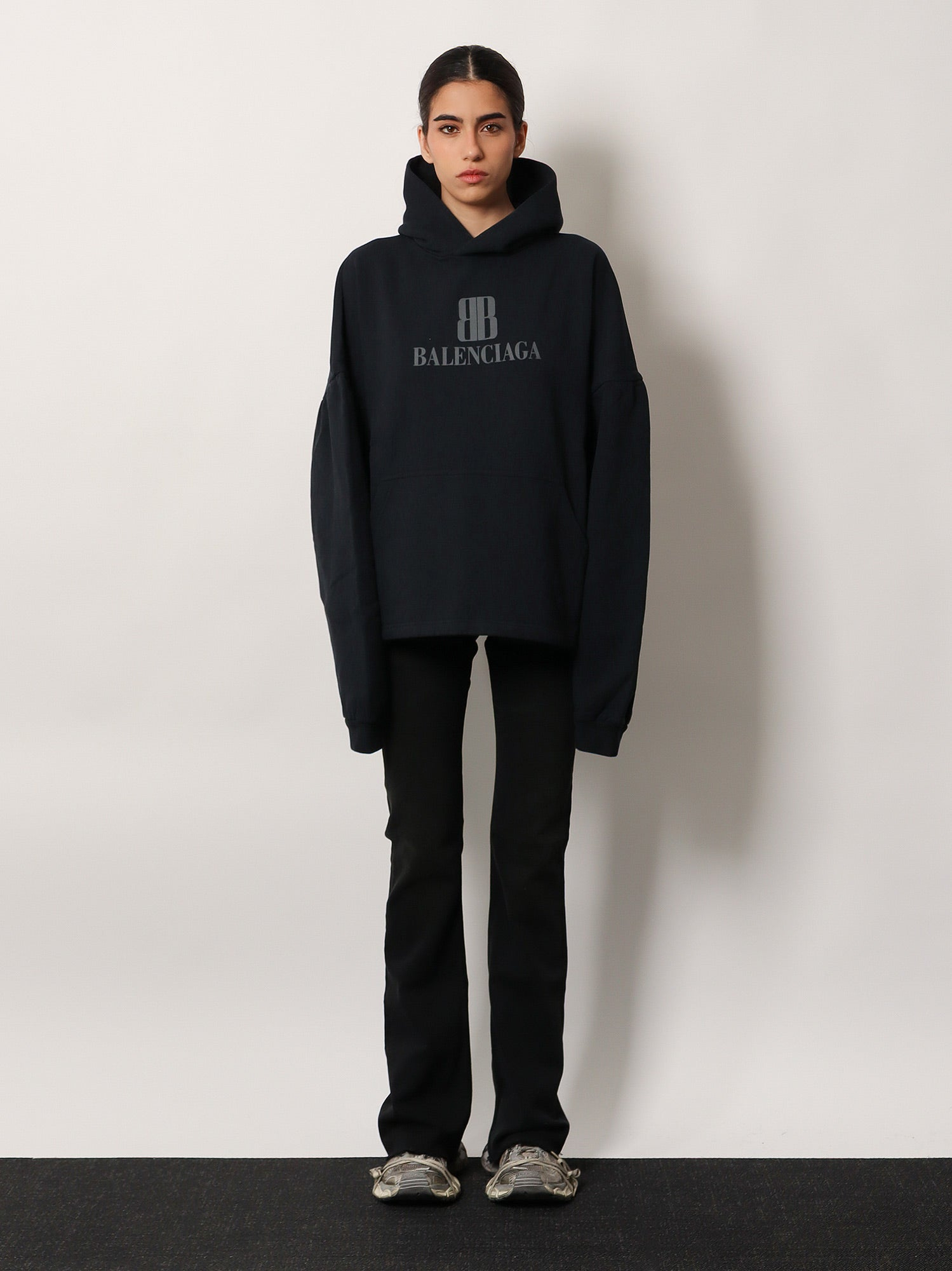 [Balenciaga] Sweatshirt FW26 818433TSVO31083