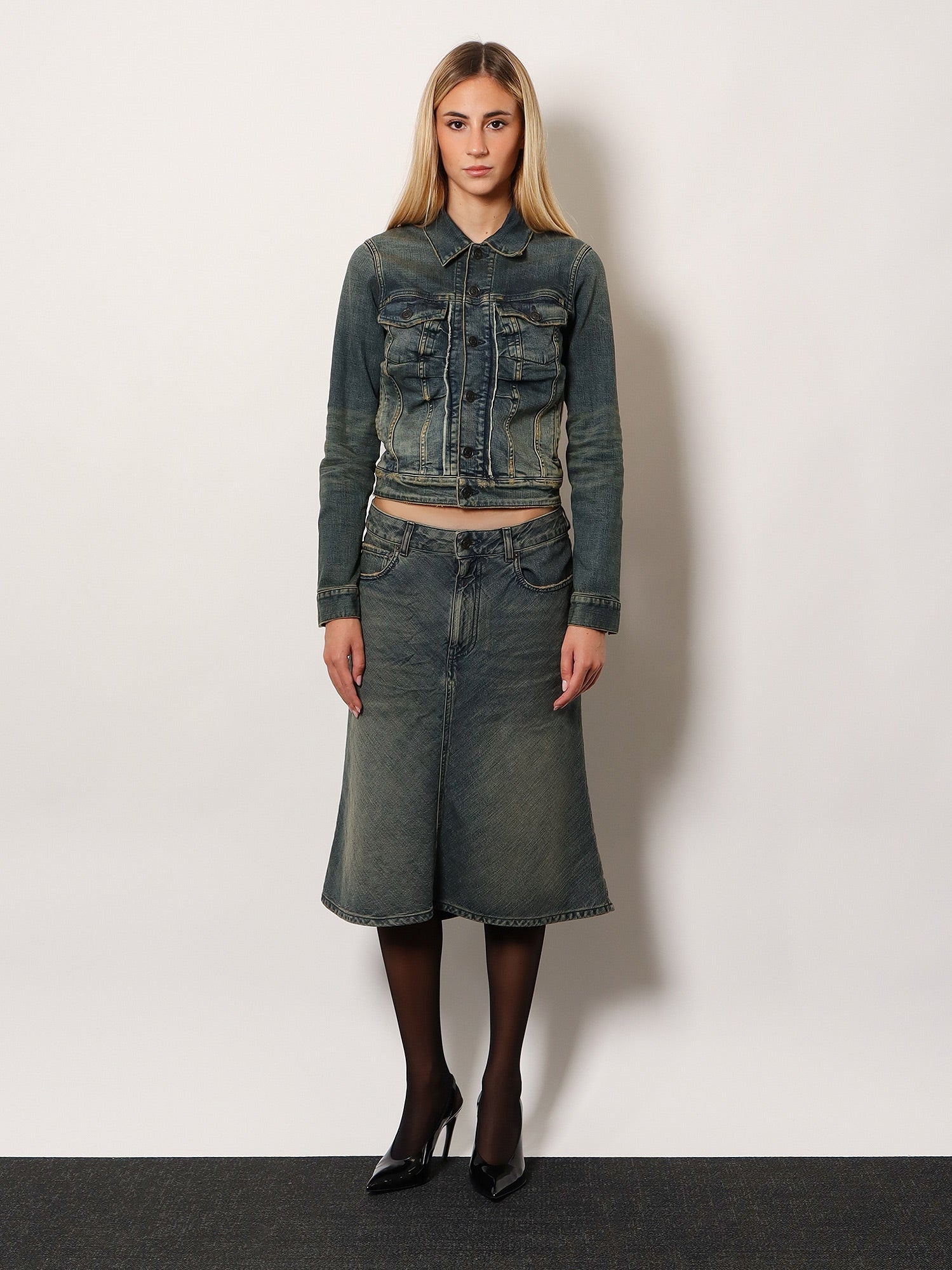 [Balenciaga] Midi skirt FW25 852330TTW763394