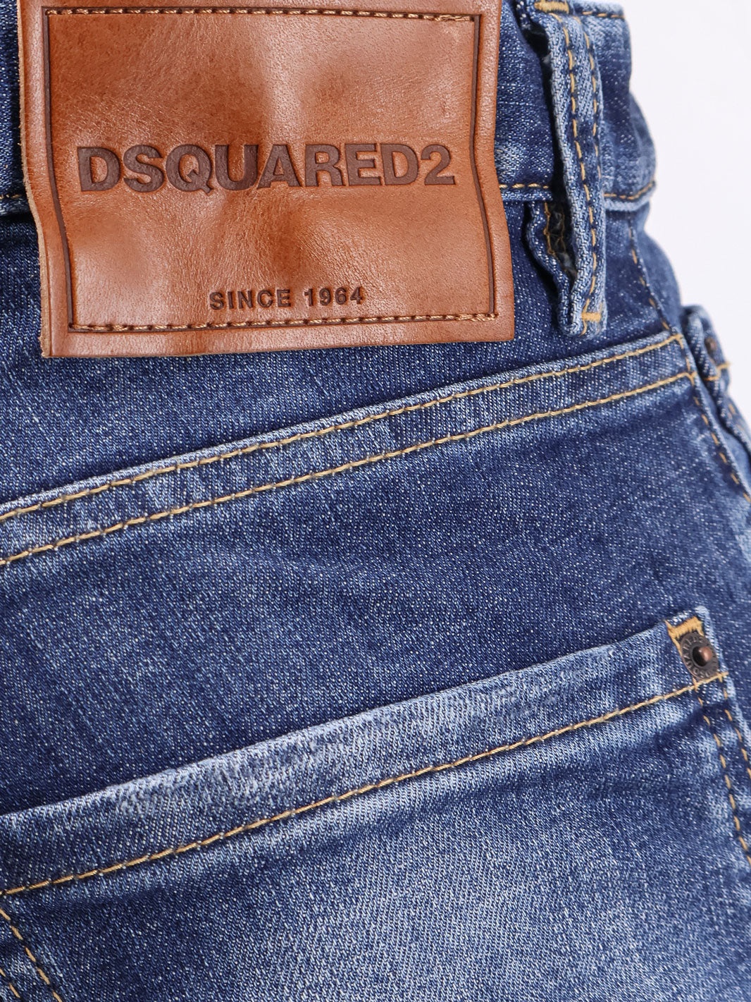 [Dsquared2] Jeans FW25 S74LB1727S30872470