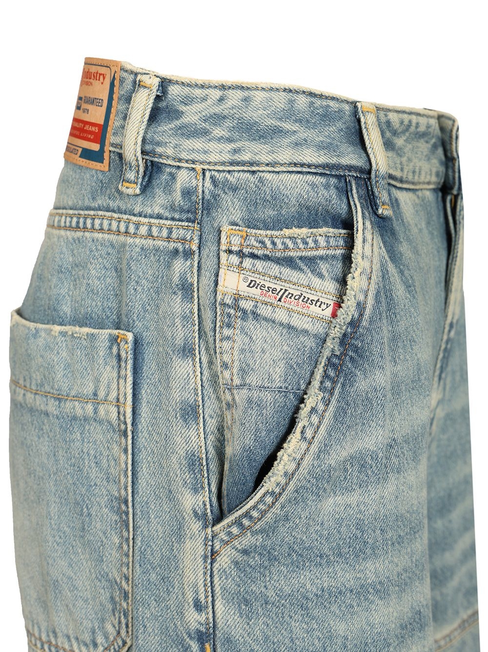 [Diesel] Jeans SS26 A133160DBCX01