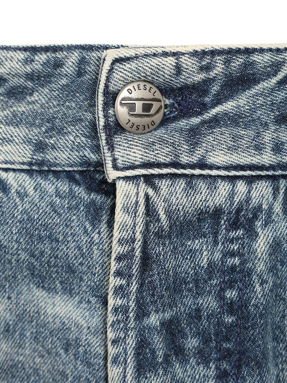 [Diesel] Jeans SS26 A21608007DA01