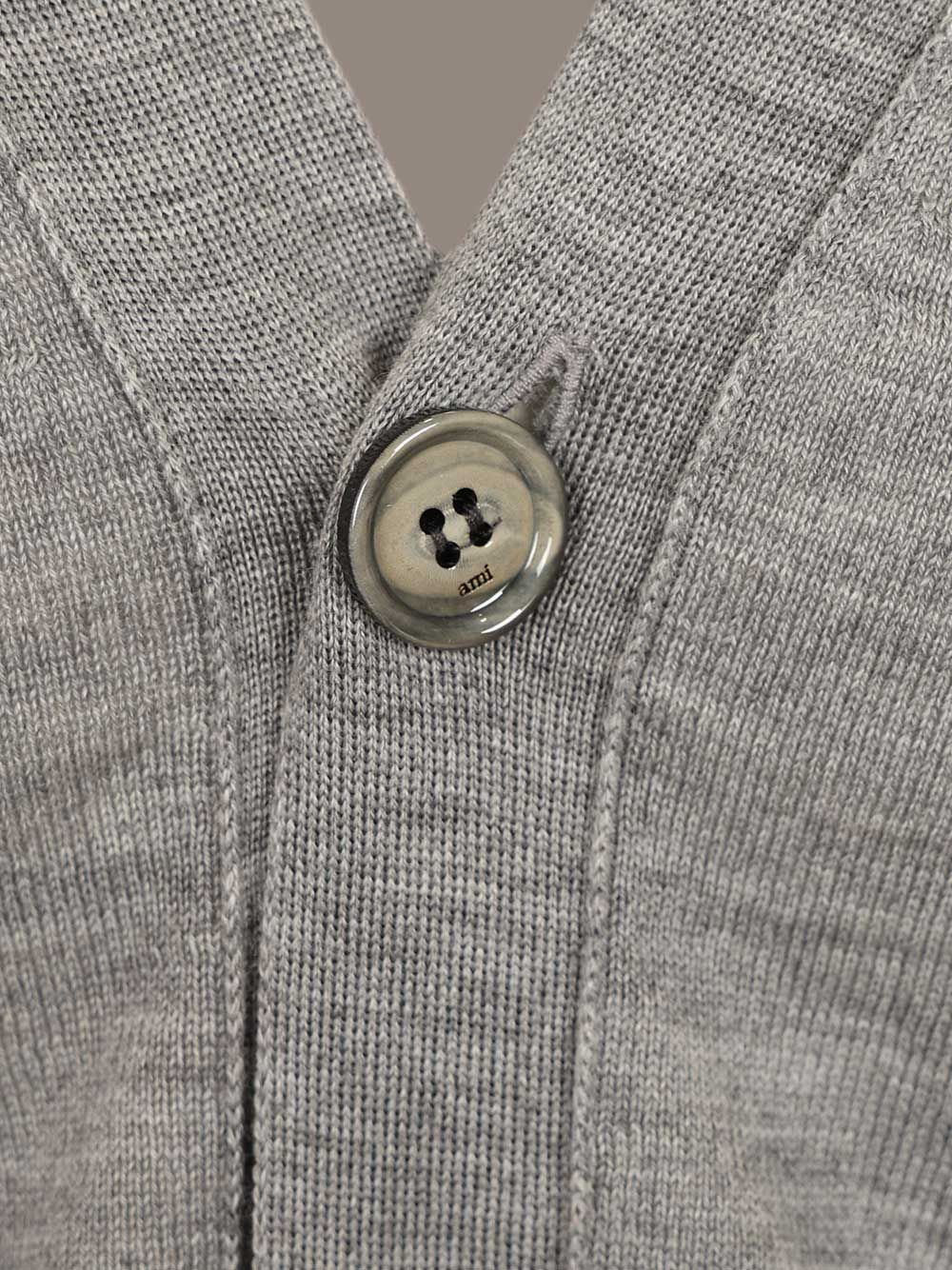 [AMI] Knitwear SS26 HKC384.KN00390504