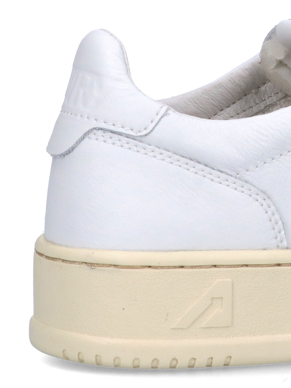 [AUTRY] Sneakers FW26 AULMLL15