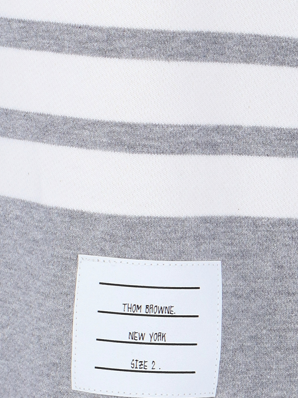 [Thom Browne] Shorts SS26 MJQ012H 00535068