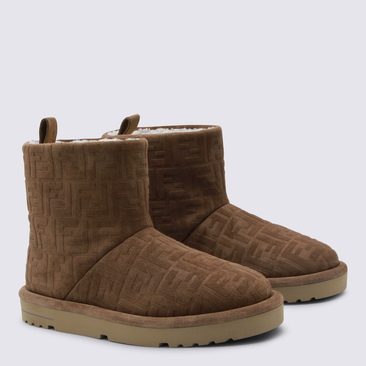 [Fendi] Ankle boots FW25 7U1822ASA1F0C23