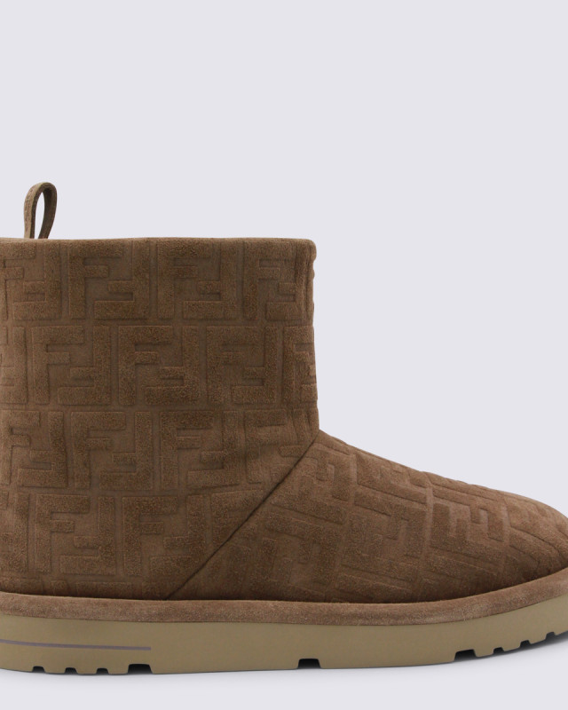 [Fendi] Ankle boots FW25 7U1822ASA1F0C23