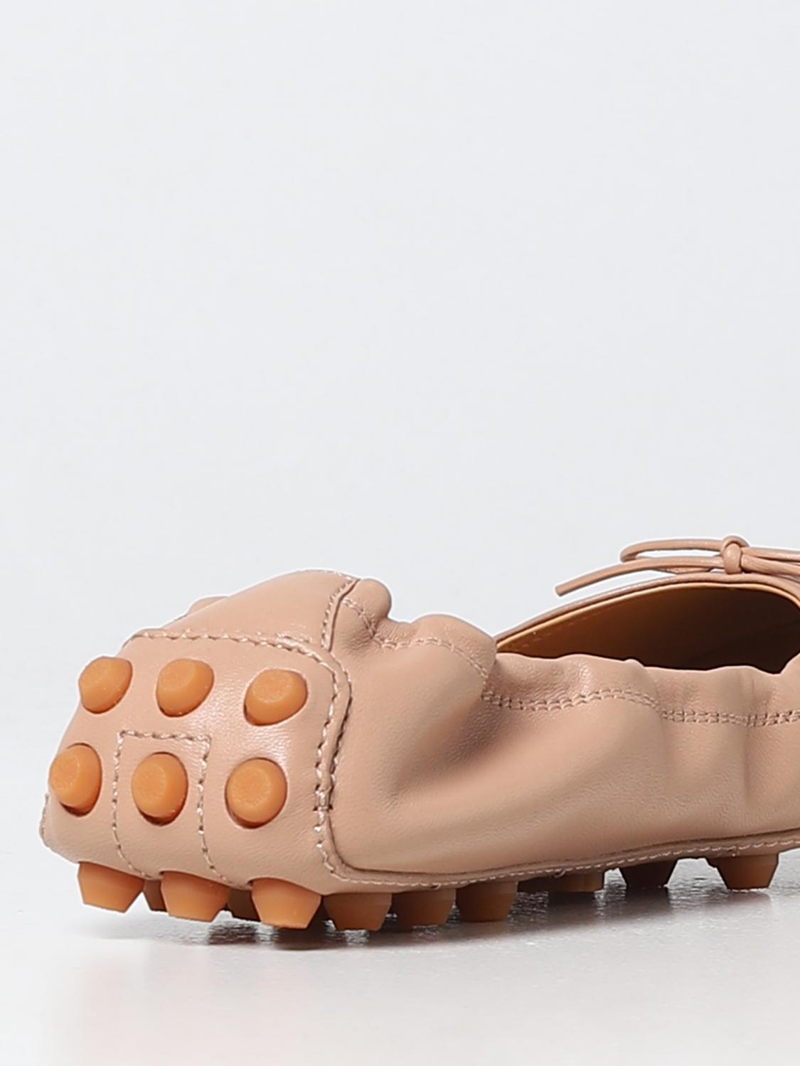 [Tod's] Flat shoes FW25 XXW76K0HD20SOM M033