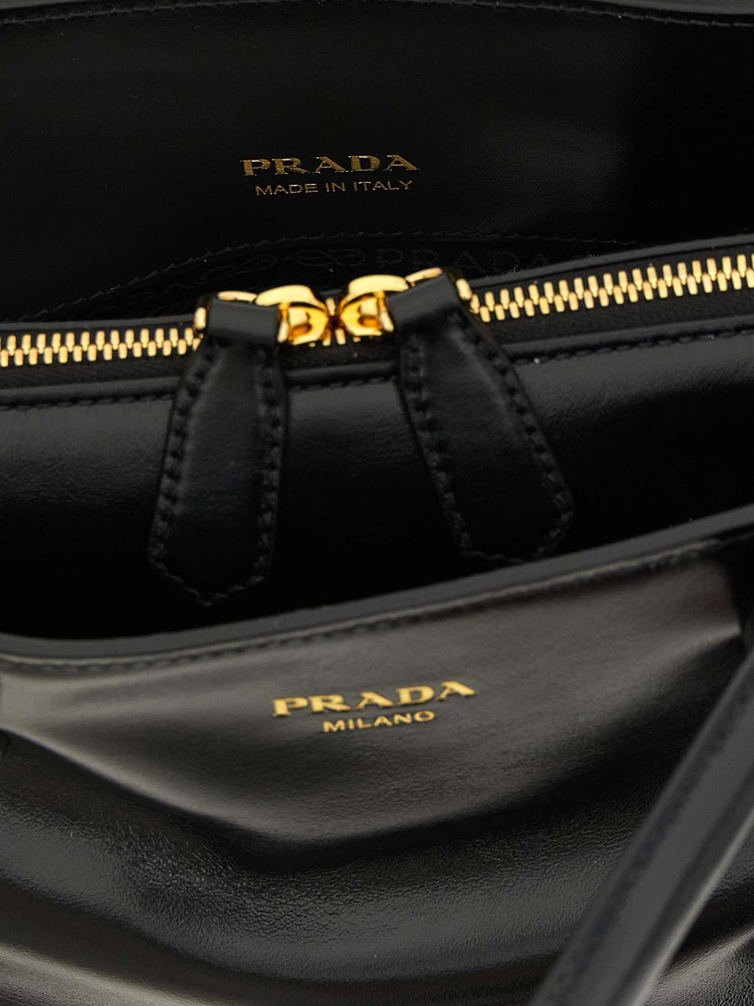 [Prada] Tote bag FW26 1BA508VOOO2ZS9F0002