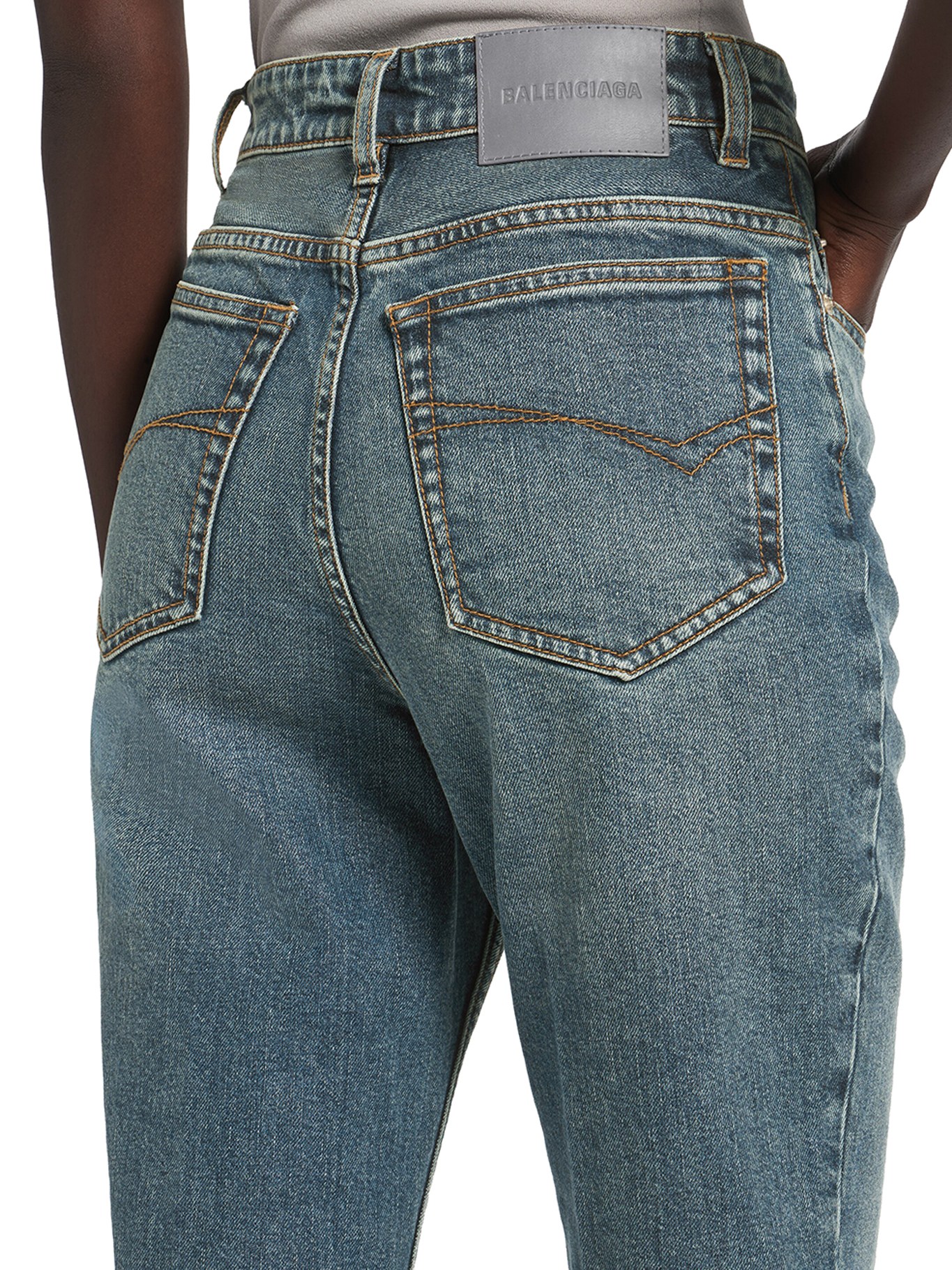 [Balenciaga] Jeans SS26 872177TUW694129 DIRTY VINTAGE BLUE