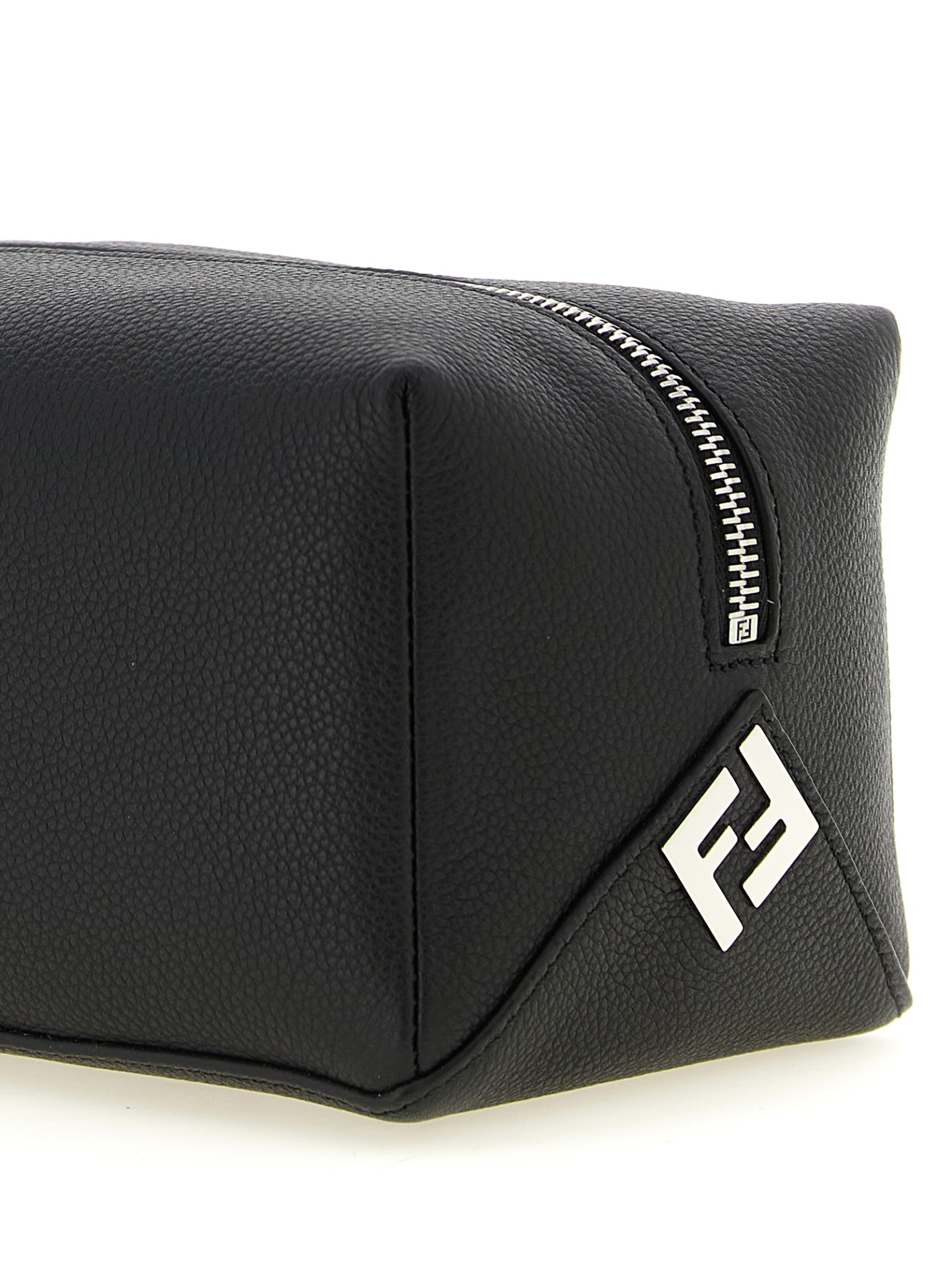 [Fendi] Beauty Case SS26 7N0170ASIHF0GXN