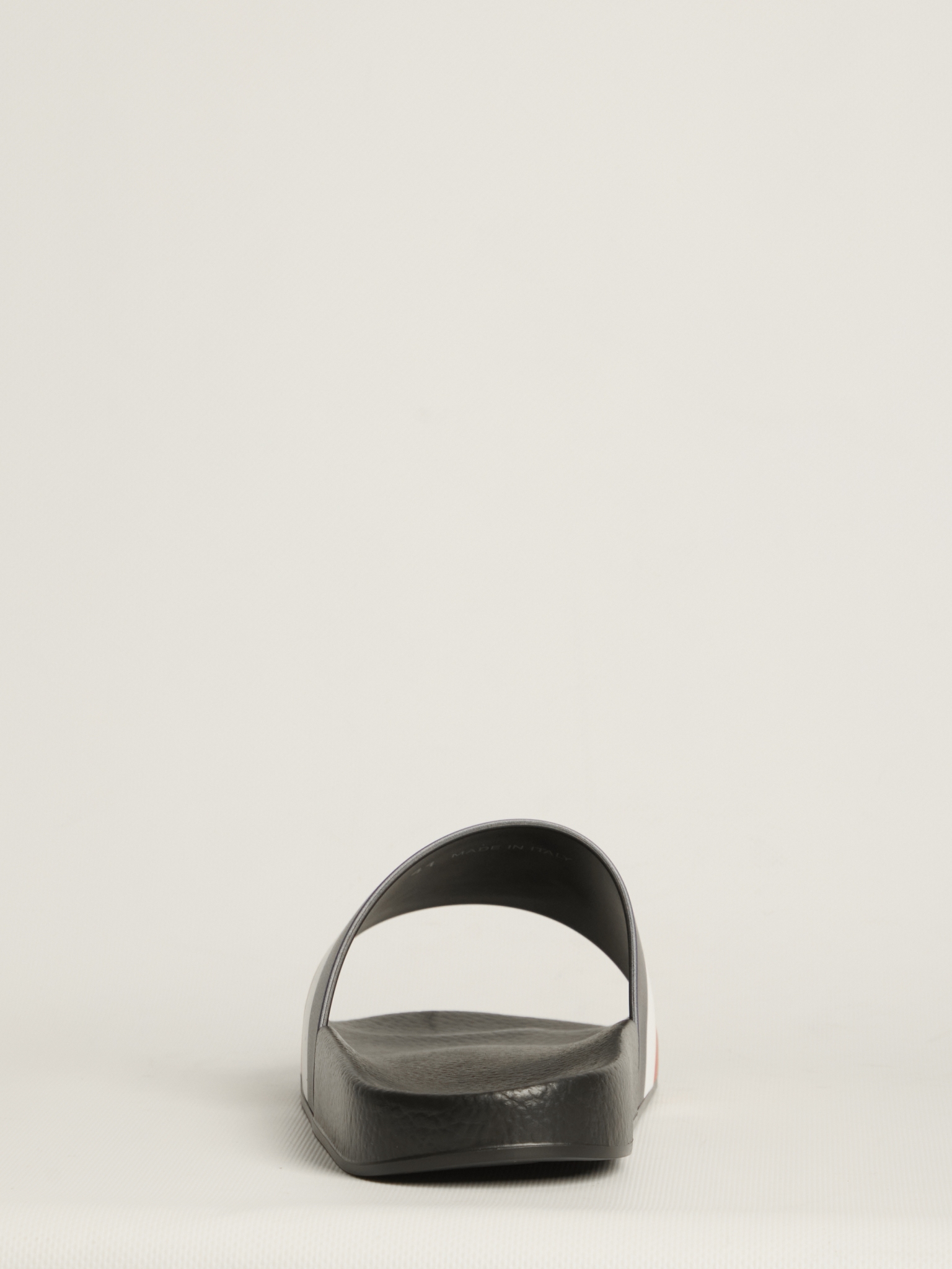 [Moncler] Slippers SS26 L109A4C00030_01A49_998