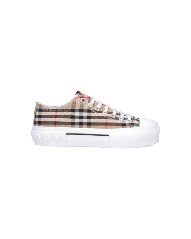 [Burberry] Sneakers FW26 8050506A7028