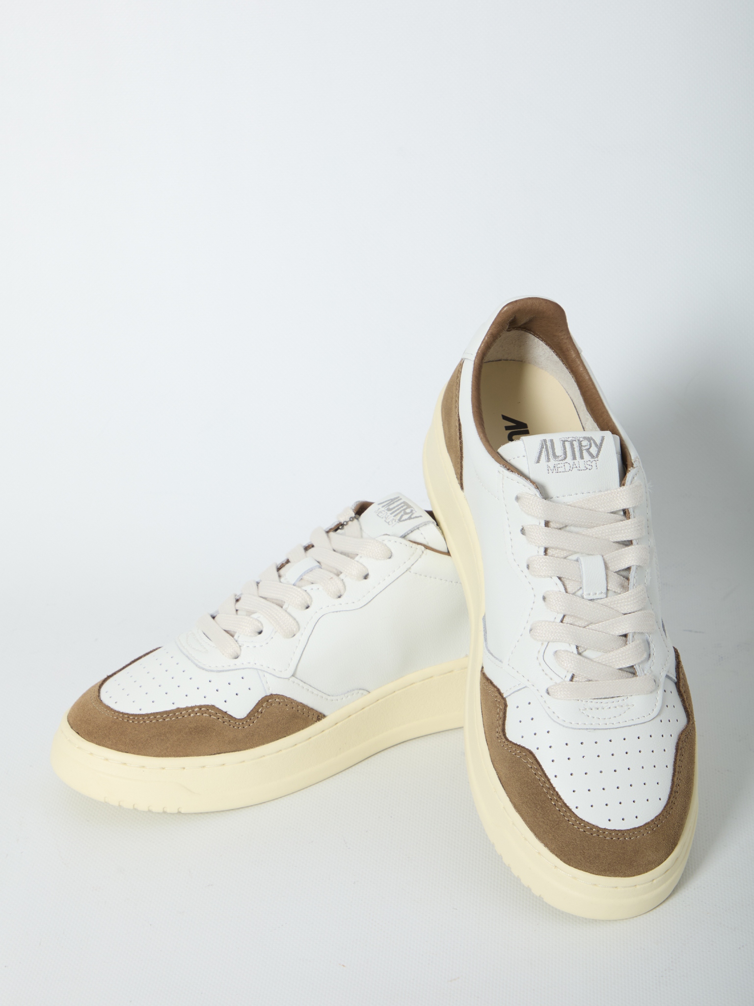 [AUTRY] Sneakers FW26 AULM_FT_17